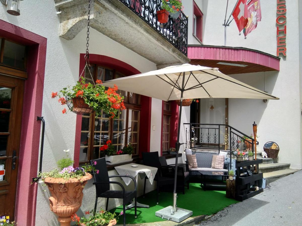 Hotel Restaurant Escher Leukerbad Esterno foto