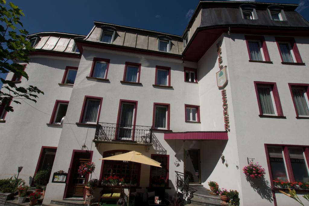 Hotel Restaurant Escher Leukerbad Esterno foto