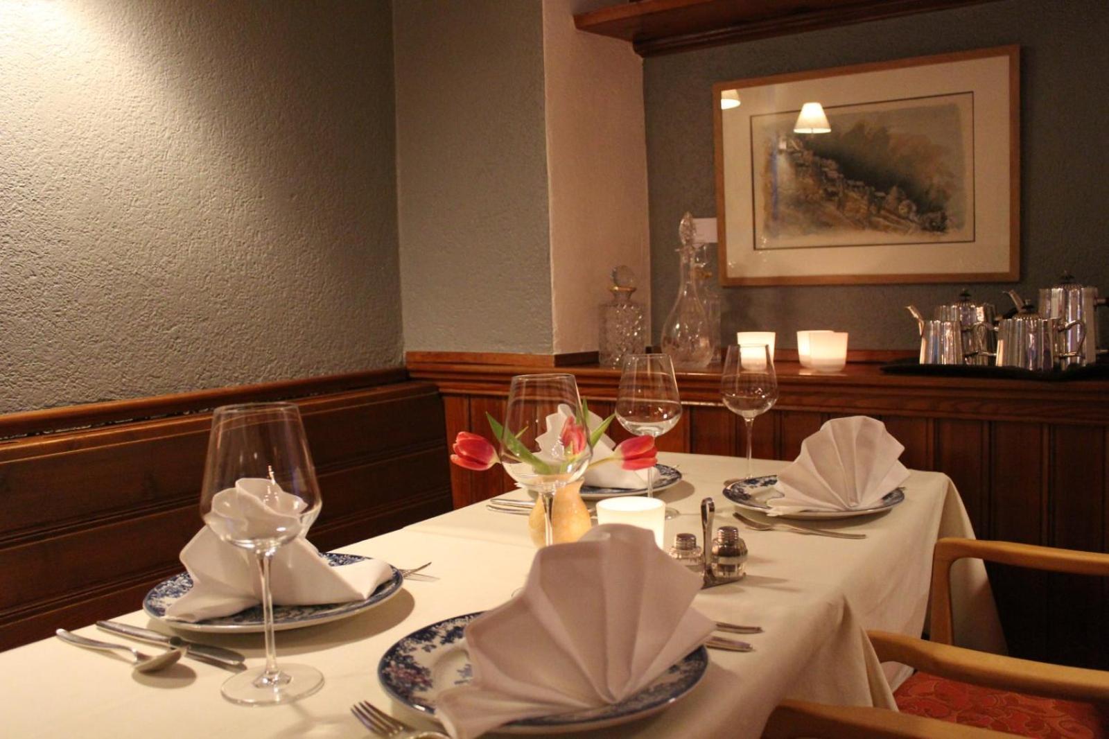 Hotel Restaurant Escher Leukerbad Esterno foto