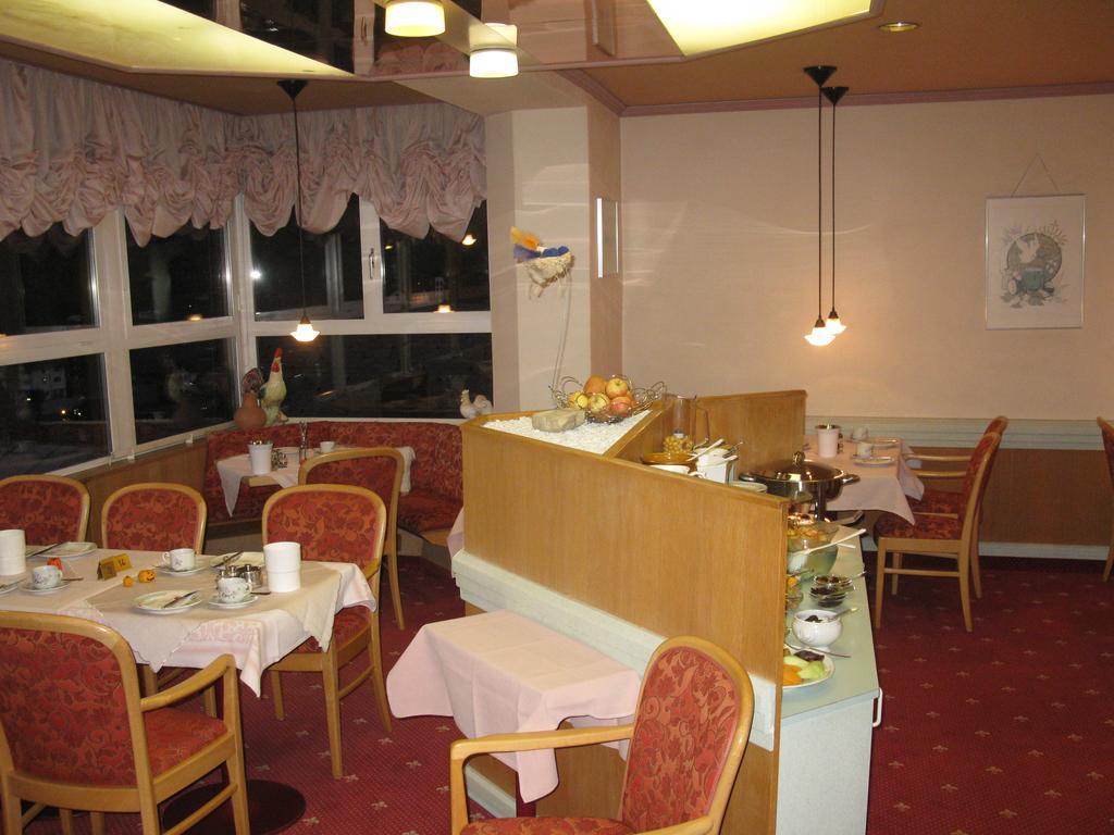 Hotel Restaurant Escher Leukerbad Esterno foto
